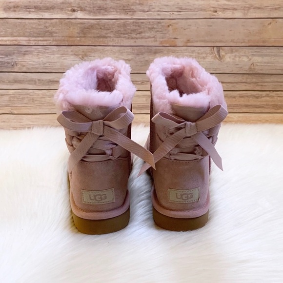 UGG Mini Continuity Bow Boots In Pink Crystal - Picture 2 of 6
